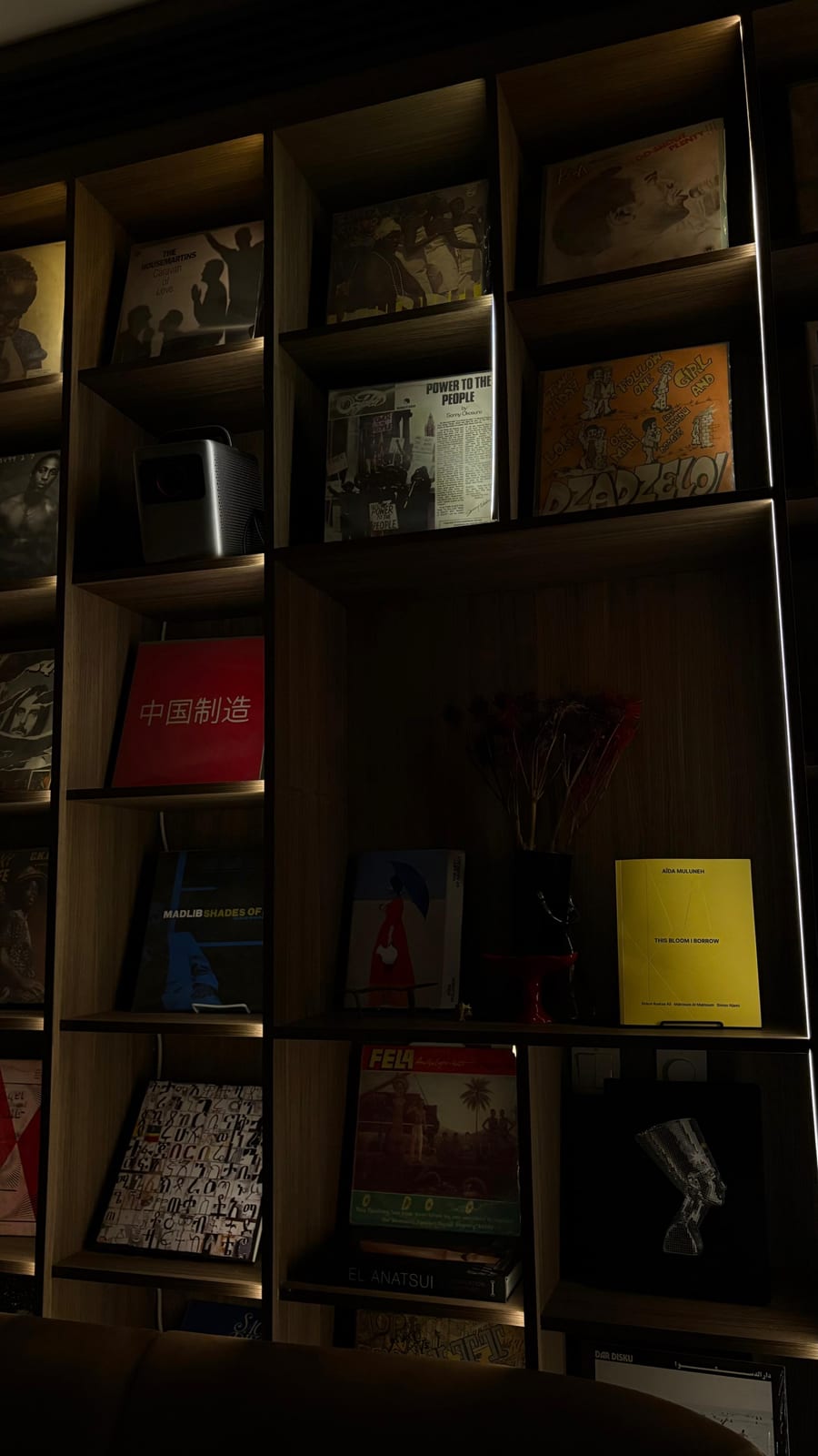 Efiɛ Gallery photo 2