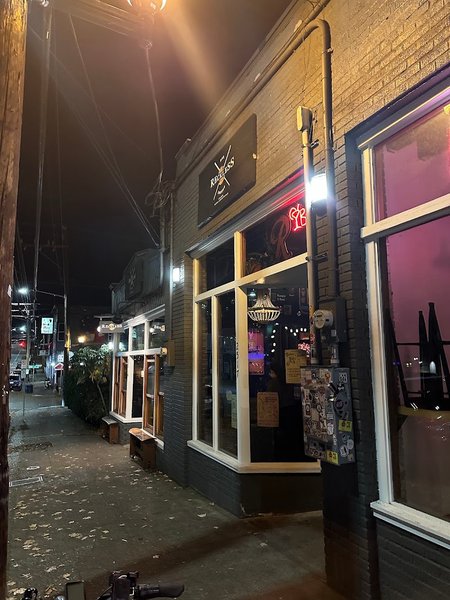 Reckless Noodle House and Cocktails