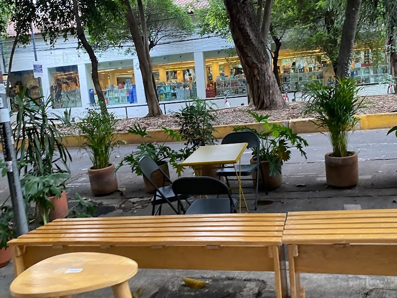 Saint, Bakery in Hipódromo