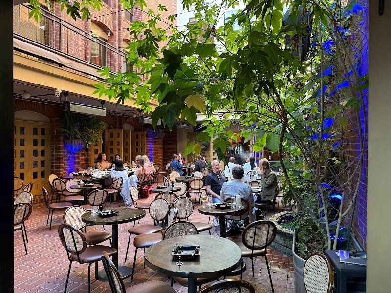 The Cigar Bar & Grill