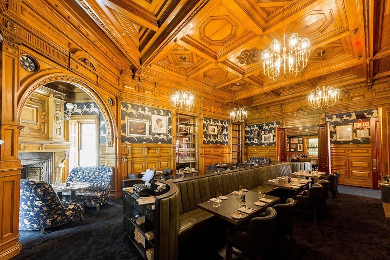 Bar George, Bar in Ville-Marie