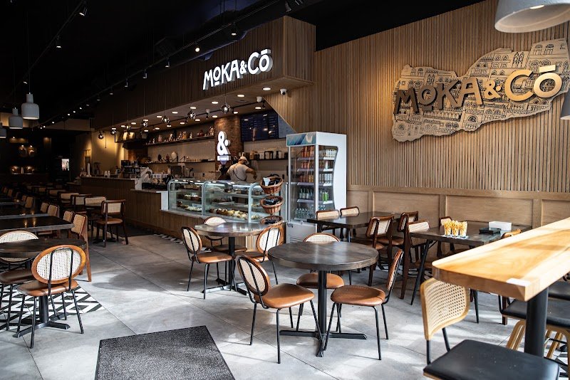 Moka & Co