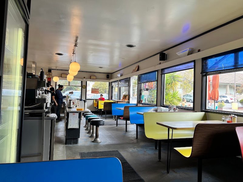 Shoreline Coffee Shop