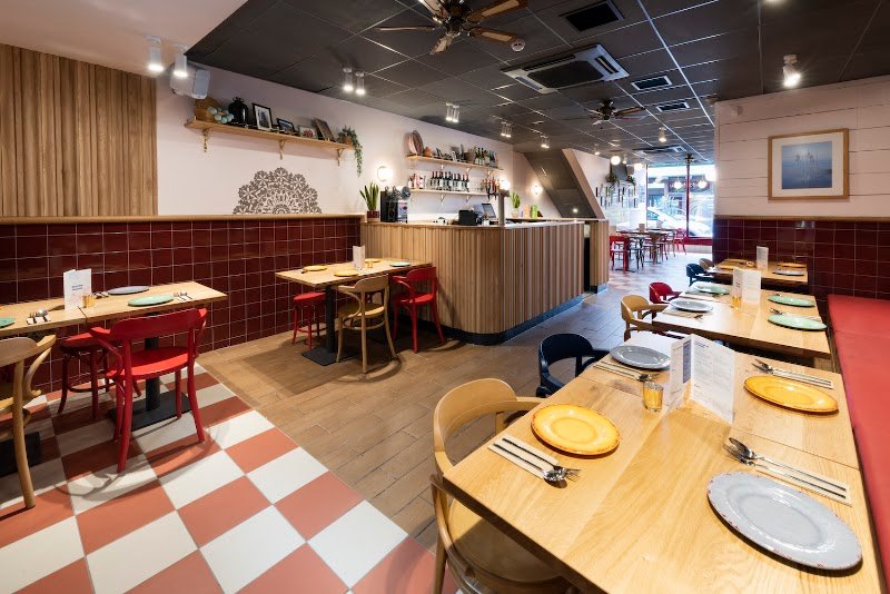 Rosa's Thai Bath, Thai in 4 Cheap St
