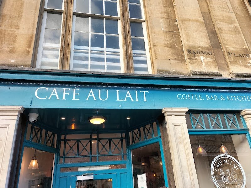 Cafe au Lait, Cafe in 12-14 Dorchester St