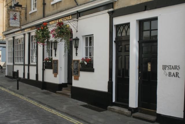 The Raven, British in 7 Queen St