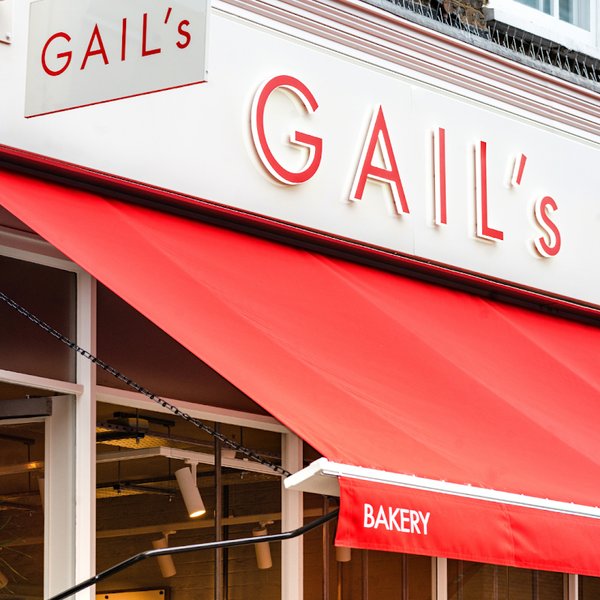 Gail's Bakery, Bakery in 12-13 Union St