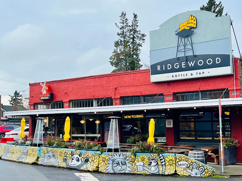 Red Mill Burgers, Burgers in Phinney Ridge