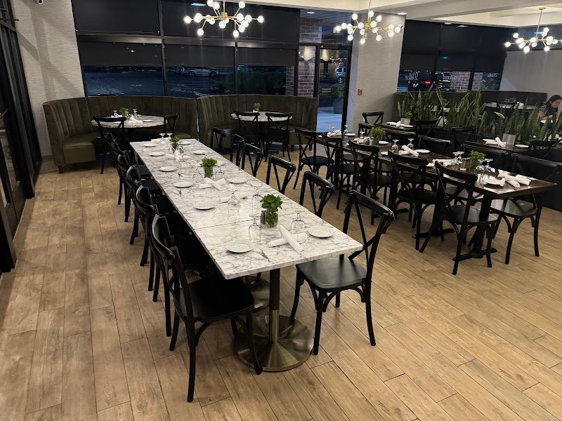 Piccolo Trattoria, Italian in Newtown