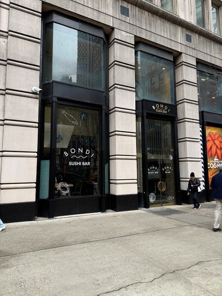 Bondi Sushi, Sushi in Midtown East
